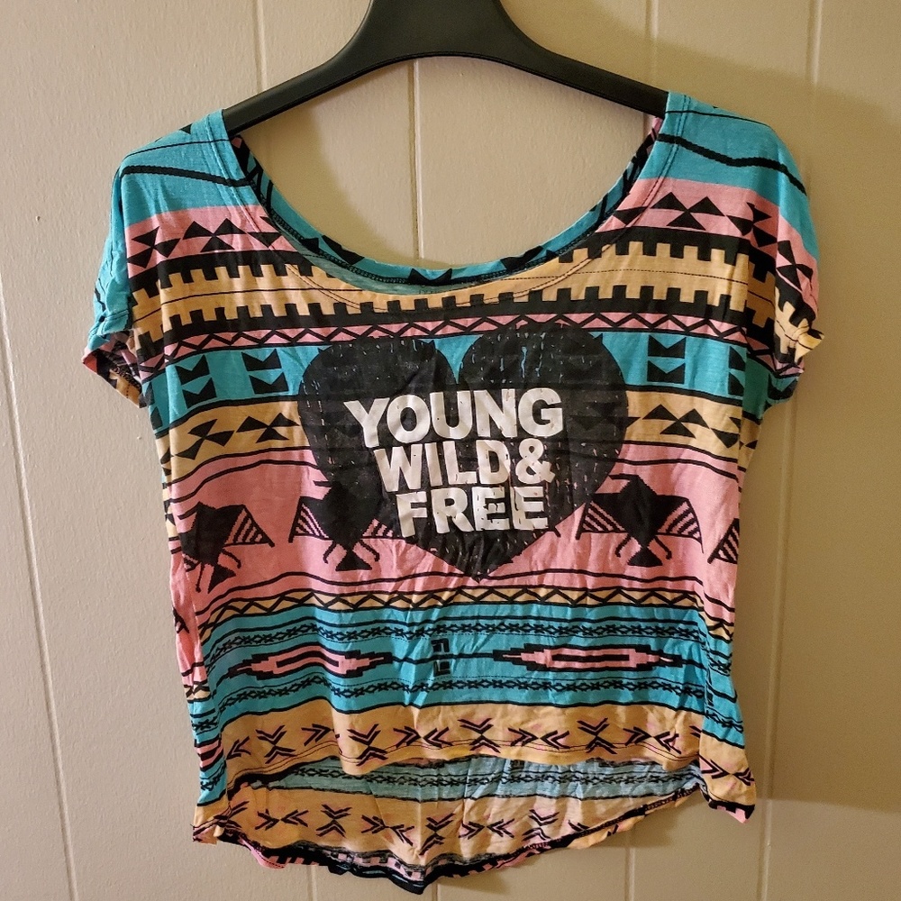 💝 5/$20 Young Wild and Free Crop Top *Large*